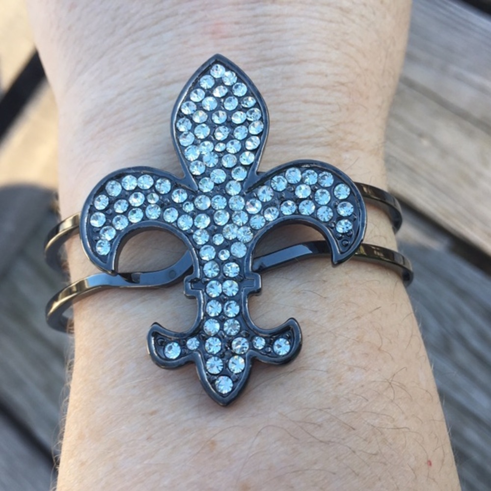 - Fleur de Lis Bling Cuff! NEW!